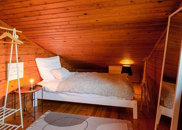 Blockhaus Eifelsteig W/ Kamin Garten&feuerstelle